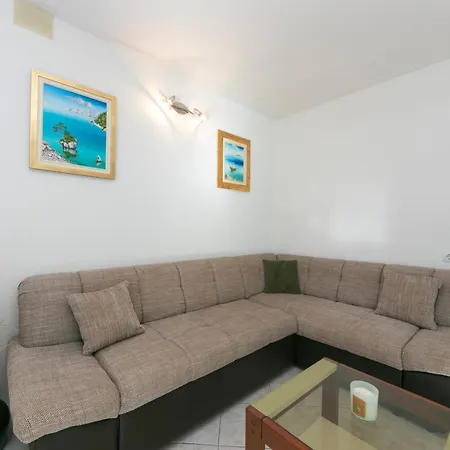 4 Apartman