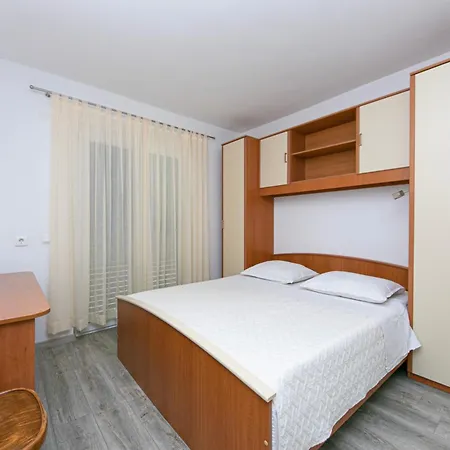 Apartmán 4 Brela